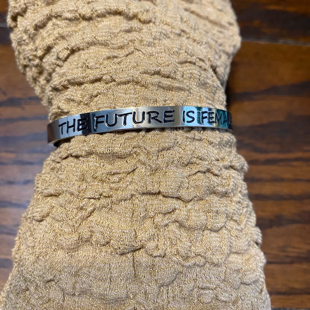 Slim cuff bracelet